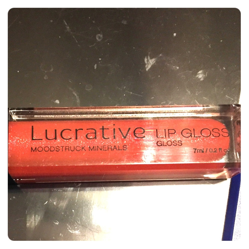 Younique Lip Gloss